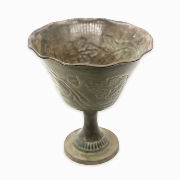 Holsey Other - Holsey Vintage Style Metal Goblet, Chalice Shape Room Decoration,